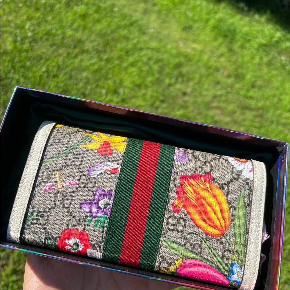 Gucci Multicolor Floral Wallet with GG Monogram Spring Edition - Picture 6 of 13